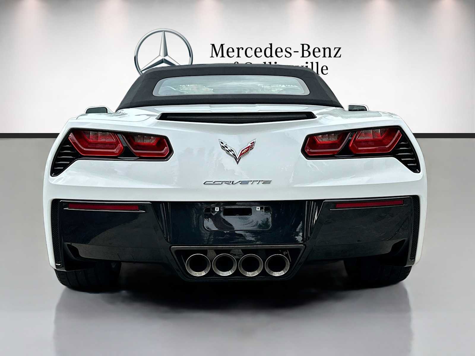 Used 2014 Chevrolet Corvette Stingray Convertible w/ 2LT Preferred Equipment Group RWD image 6