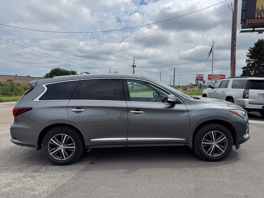 Used 2018 INFINITI QX60 Luxe w/ Premium Plus Package AWD/4WD image 38