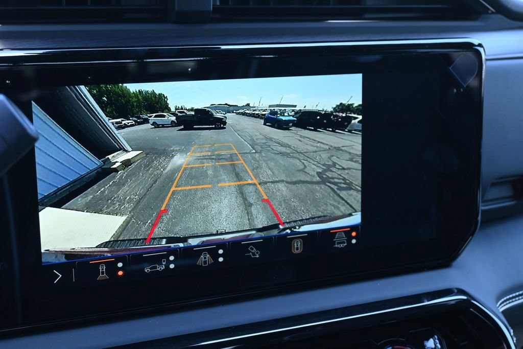 New 2026 GMC Sierra 2500 AT4X AWD/4WD image 32