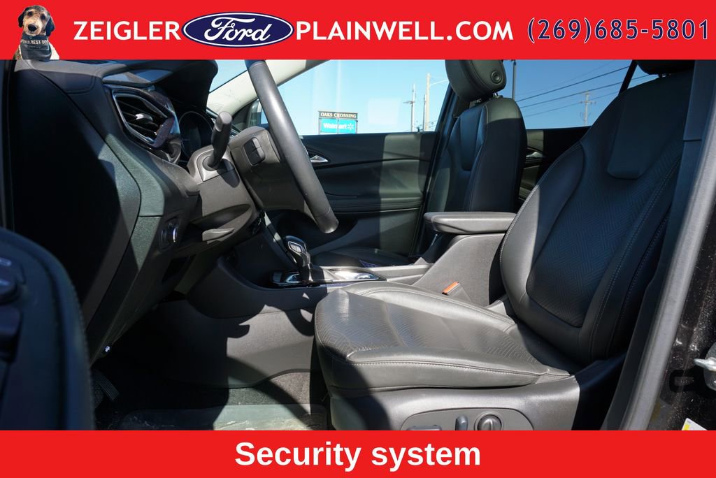Used 2023 Buick Encore GX Essence w/ Experience Buick Package AWD/4WD image 17