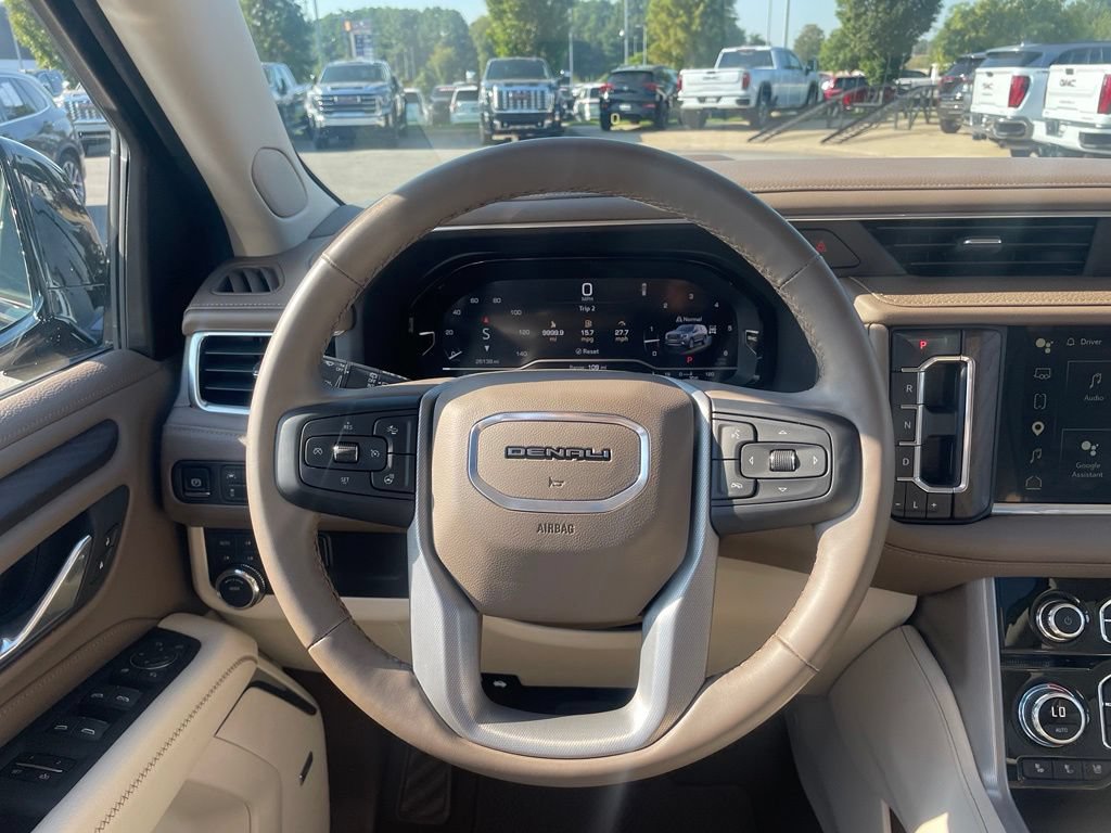 Used 2024 GMC Yukon Denali AWD/4WD image 24