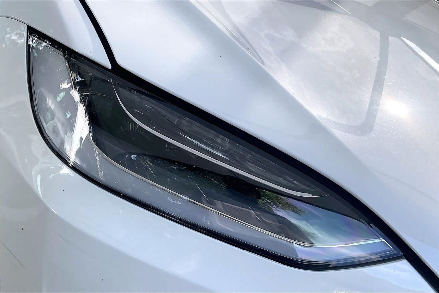 Used 2022 Tesla Model X AWD/4WD image 27