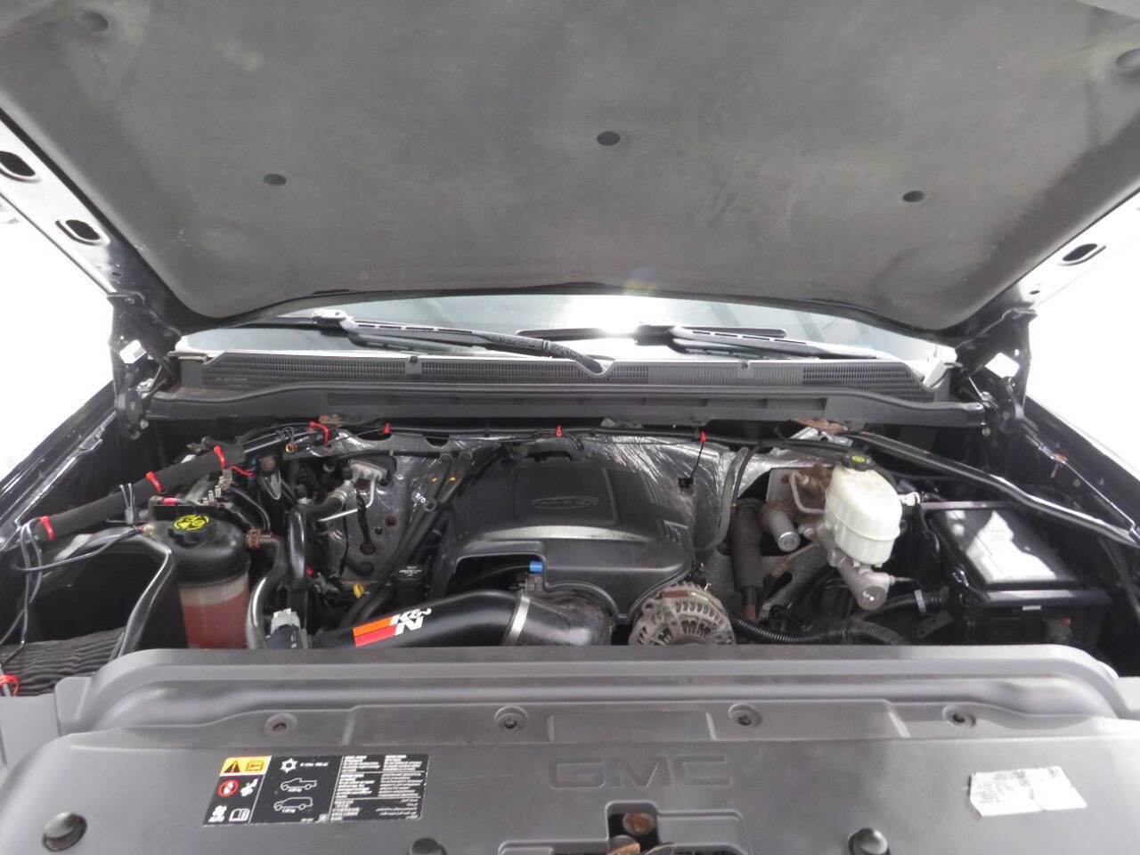 Used 2015 GMC Sierra 2500 SLE w/ SLE Preferred Package AWD/4WD image 23