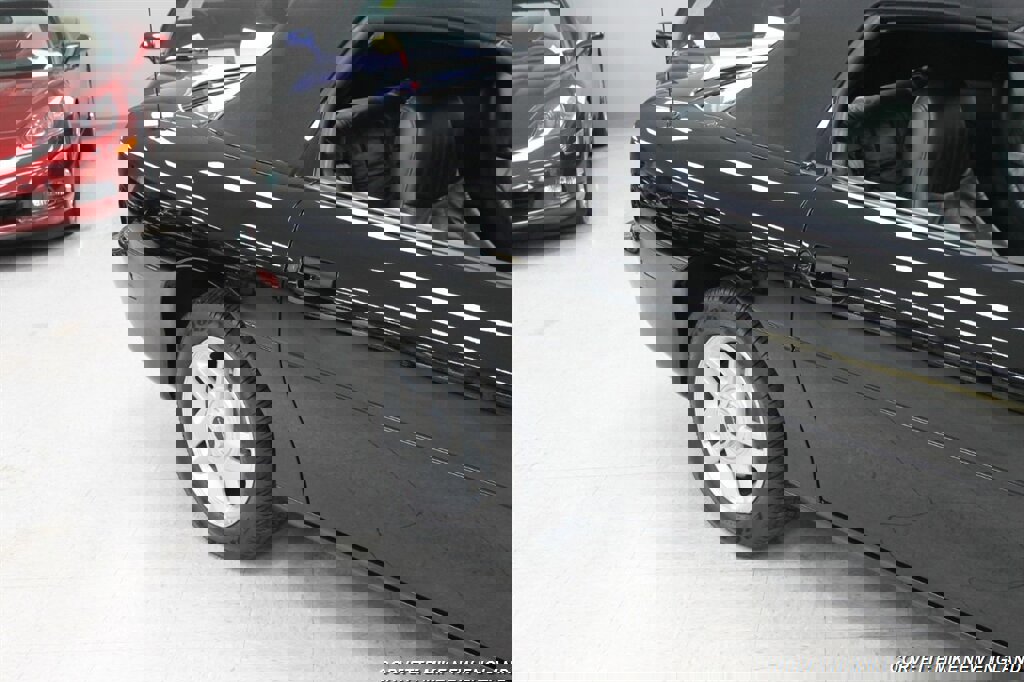 Used 1995 Chevrolet Camaro Z28 image 12