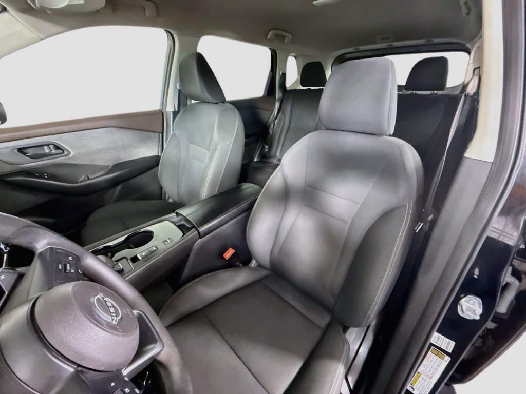 Used 2023 Nissan Rogue S FWD image 21