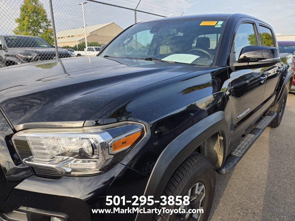 Used 2019 Toyota Tacoma TRD Off-Road AWD/4WD image 10