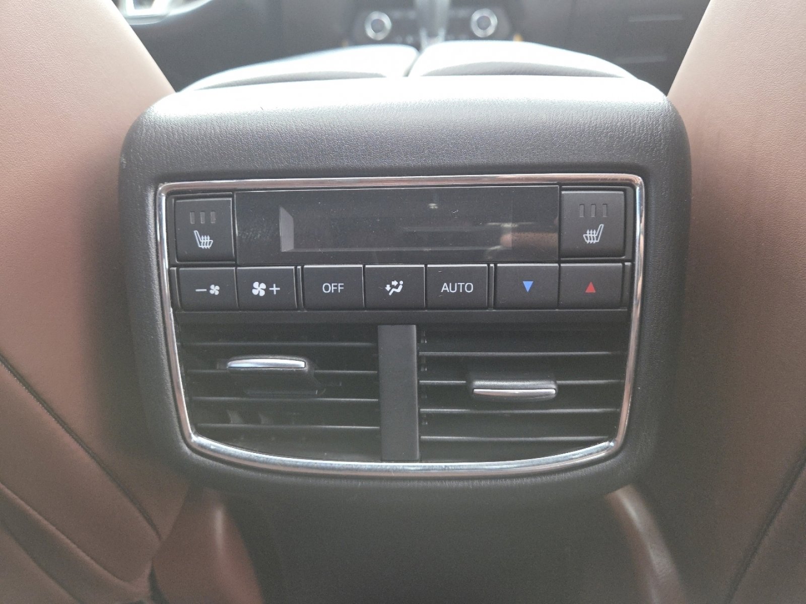 Used 2018 MAZDA CX-9 Signature AWD/4WD image 23