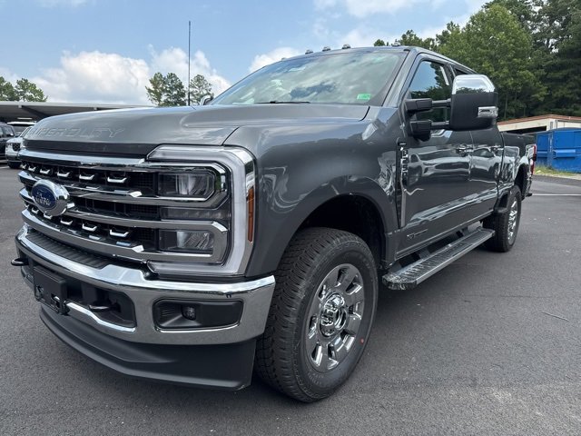 New 2025 Ford F250 Lariat w/ Chrome Package image 1