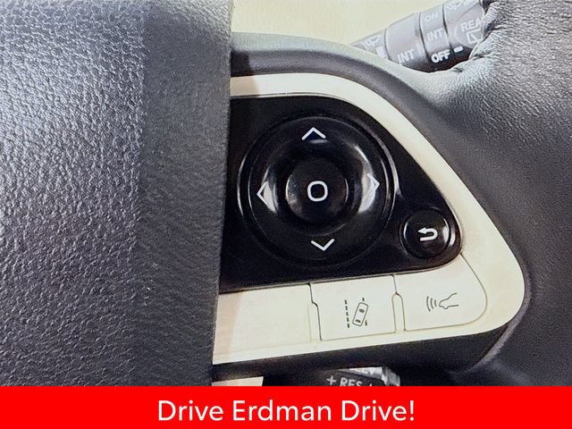 Certified 2018 Toyota Prius Three FWD image 13