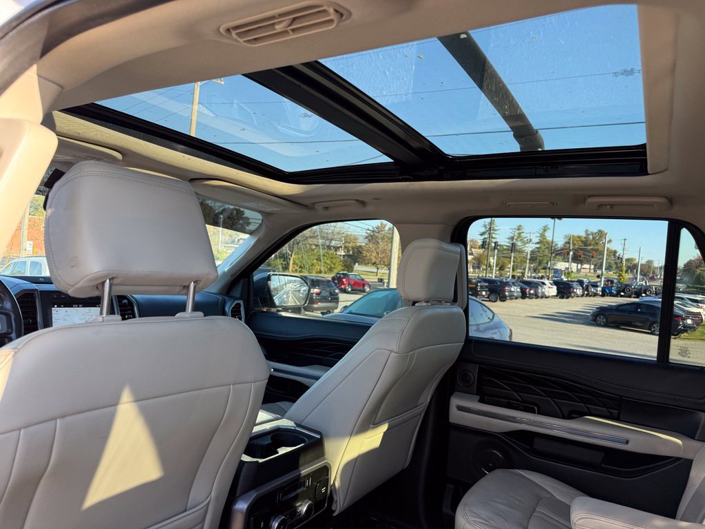 Used 2019 Ford Expedition Max Platinum AWD/4WD image 24