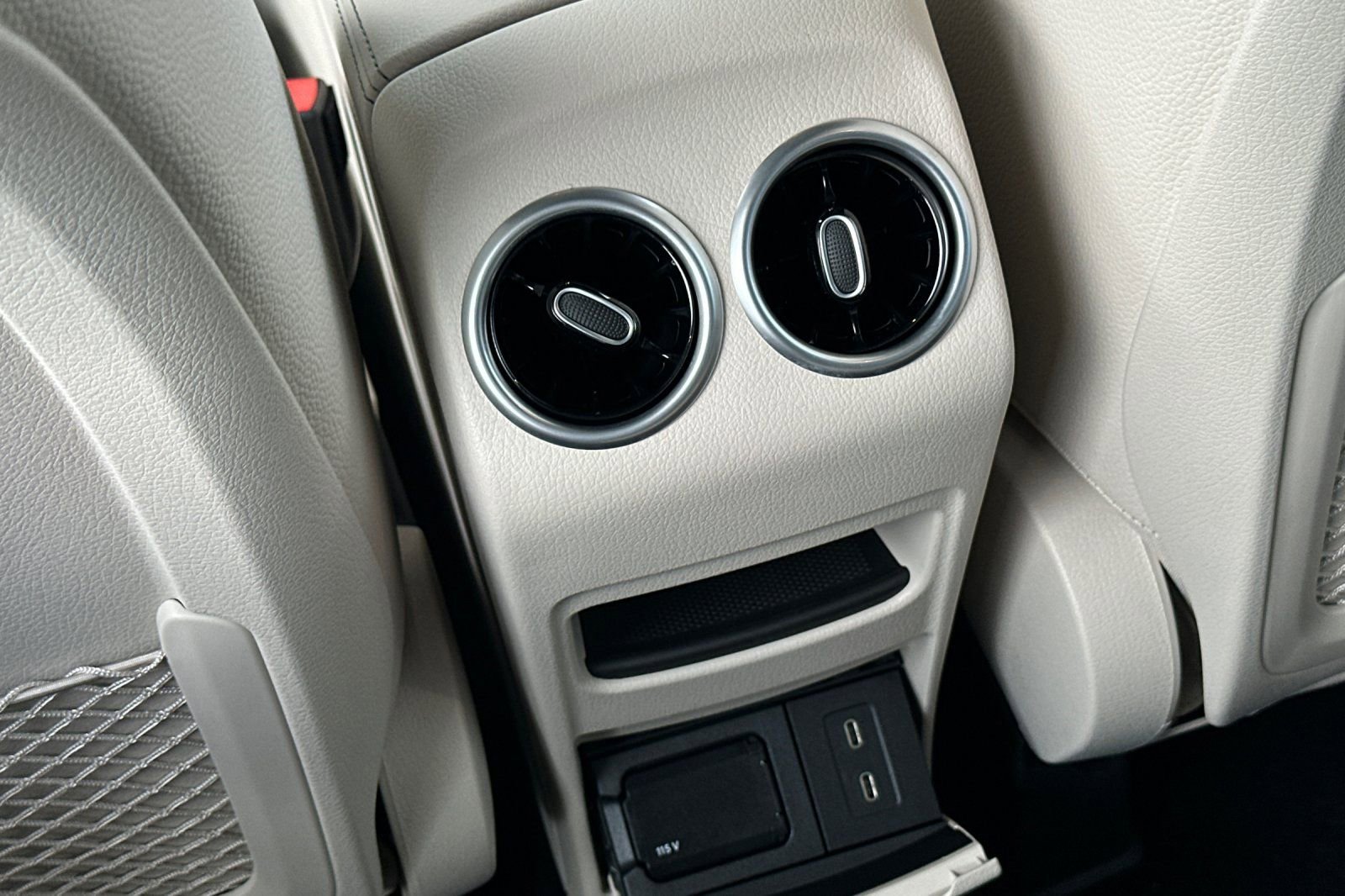 New 2026 Mercedes-Benz GLB 250 GLB 250 image 23