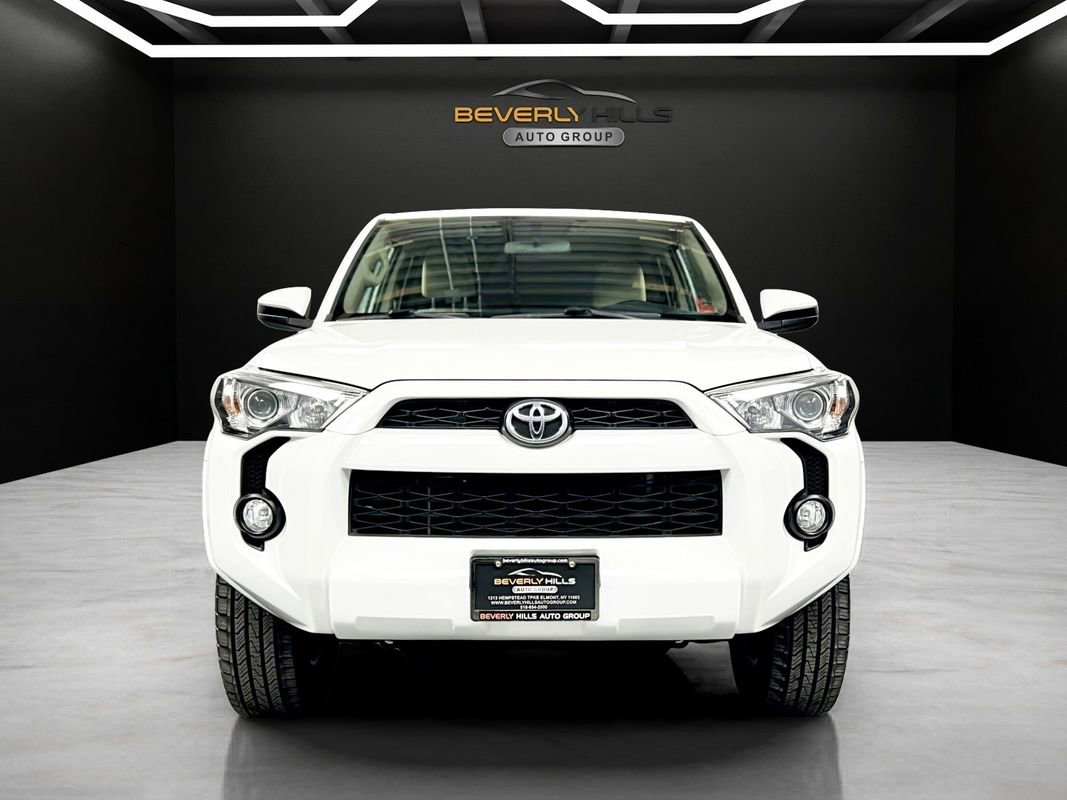 Used 2017 Toyota 4Runner SR5 image 8