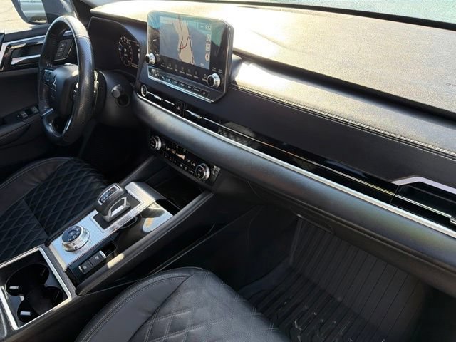 Used 2022 Mitsubishi Outlander SEL FWD image 11