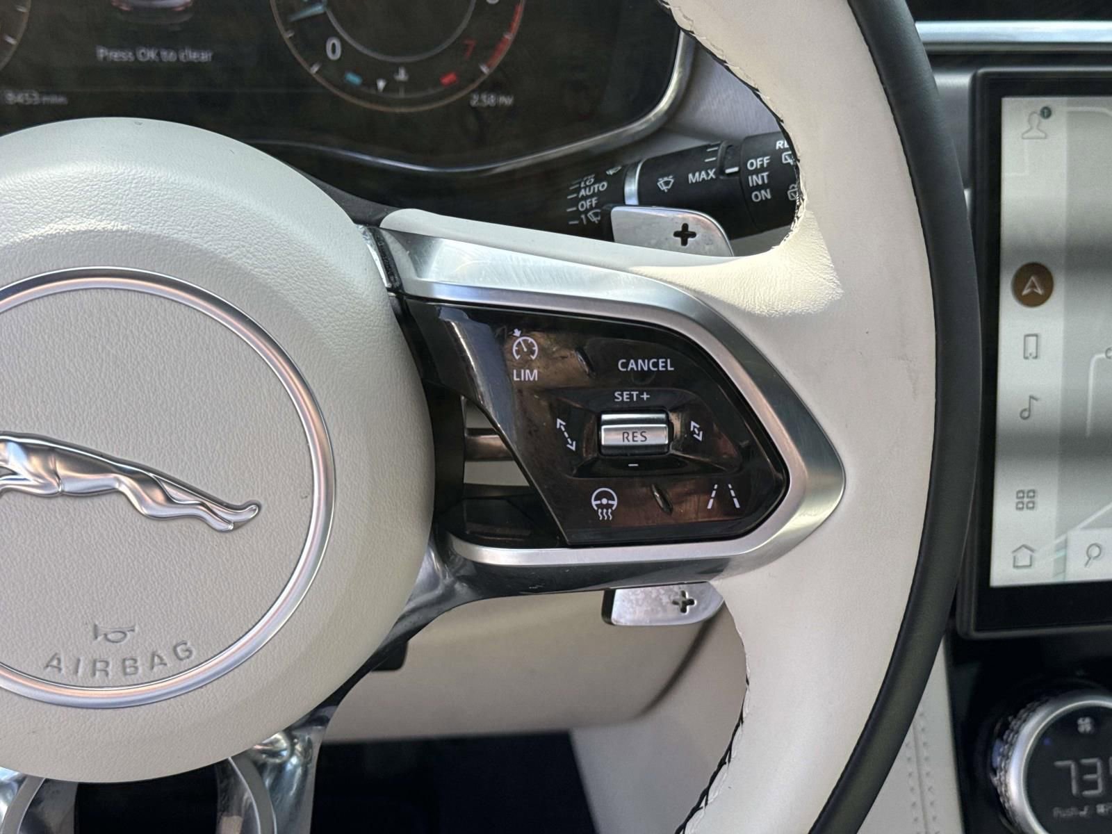 Used 2026 Jaguar F-PACE R-Dynamic S image 24