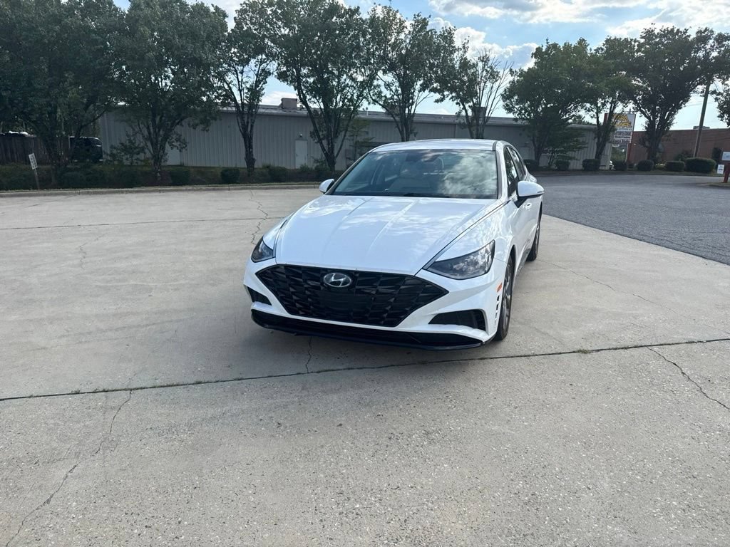 Used 2023 Hyundai Sonata SEL FWD image 2