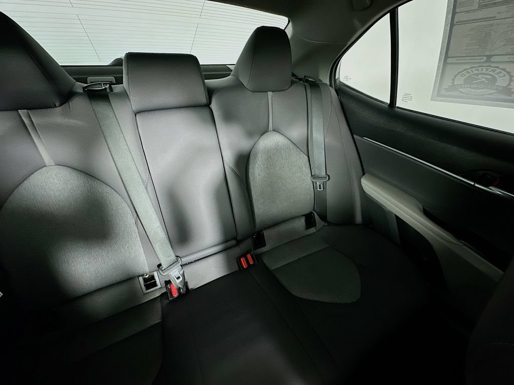 Used 2023 Toyota Camry LE FWD image 14