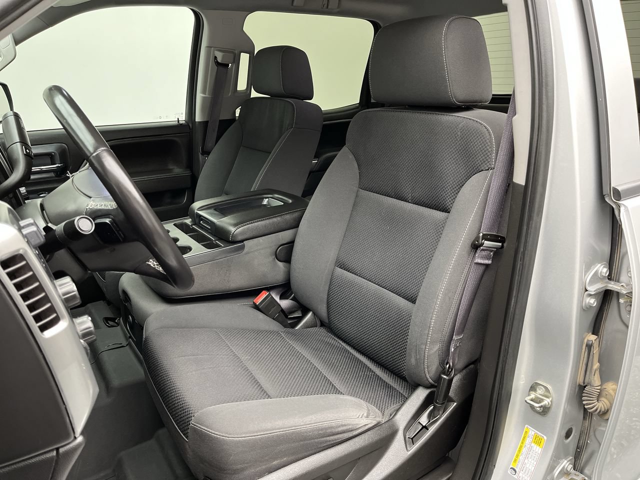 Used 2016 Chevrolet Silverado 1500 LT w/ All Star Edition AWD/4WD image 9