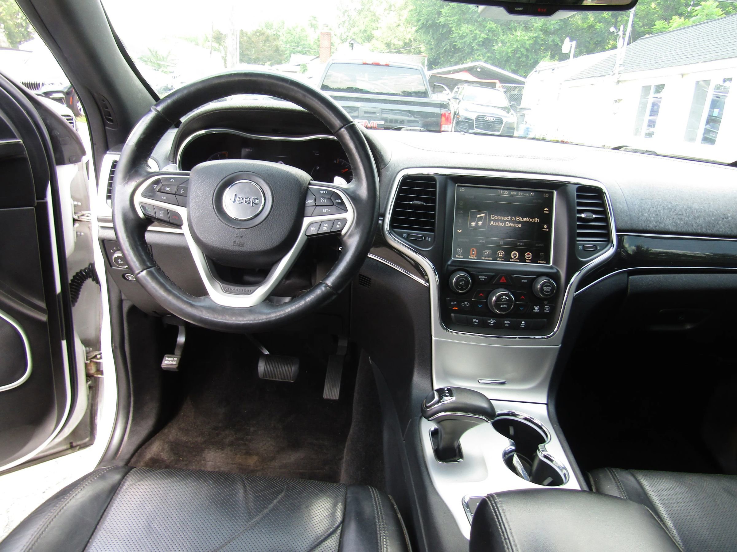 Used 2015 Jeep Grand Cherokee High Altitude image 16