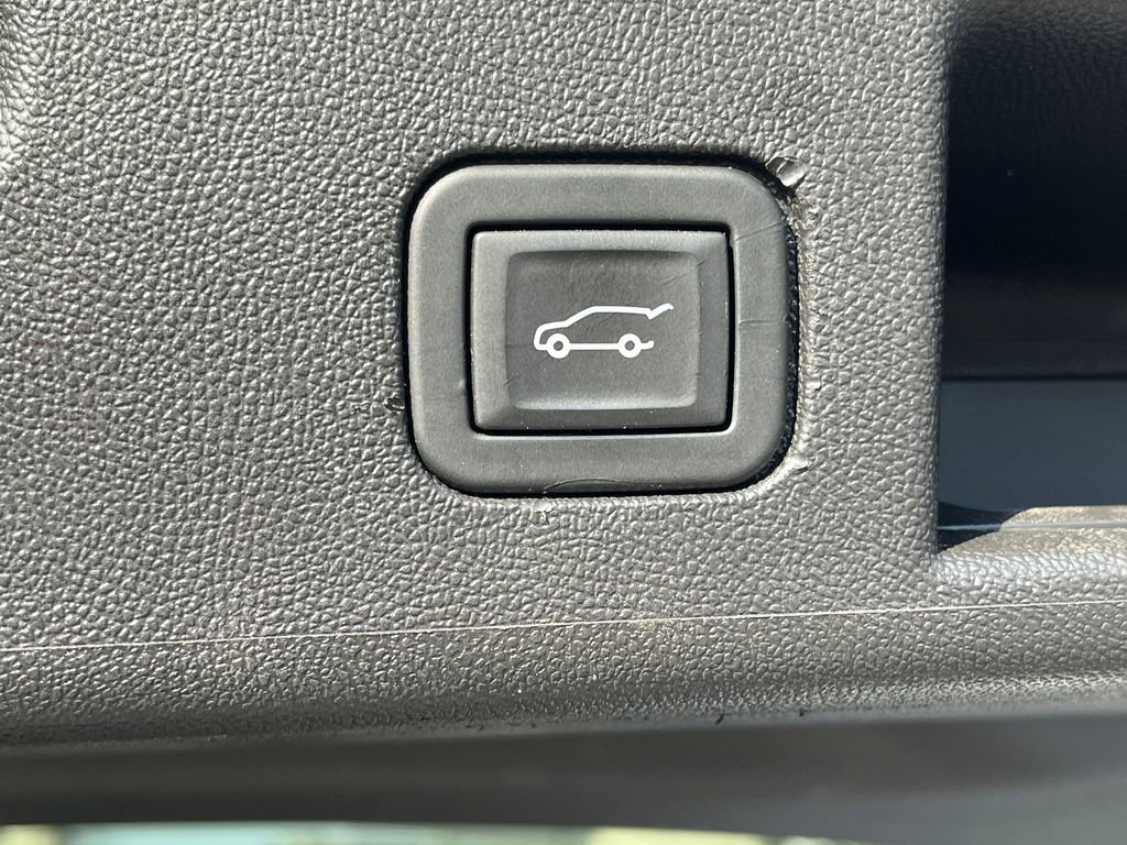 Used 2024 Chevrolet Equinox LT AWD/4WD image 36