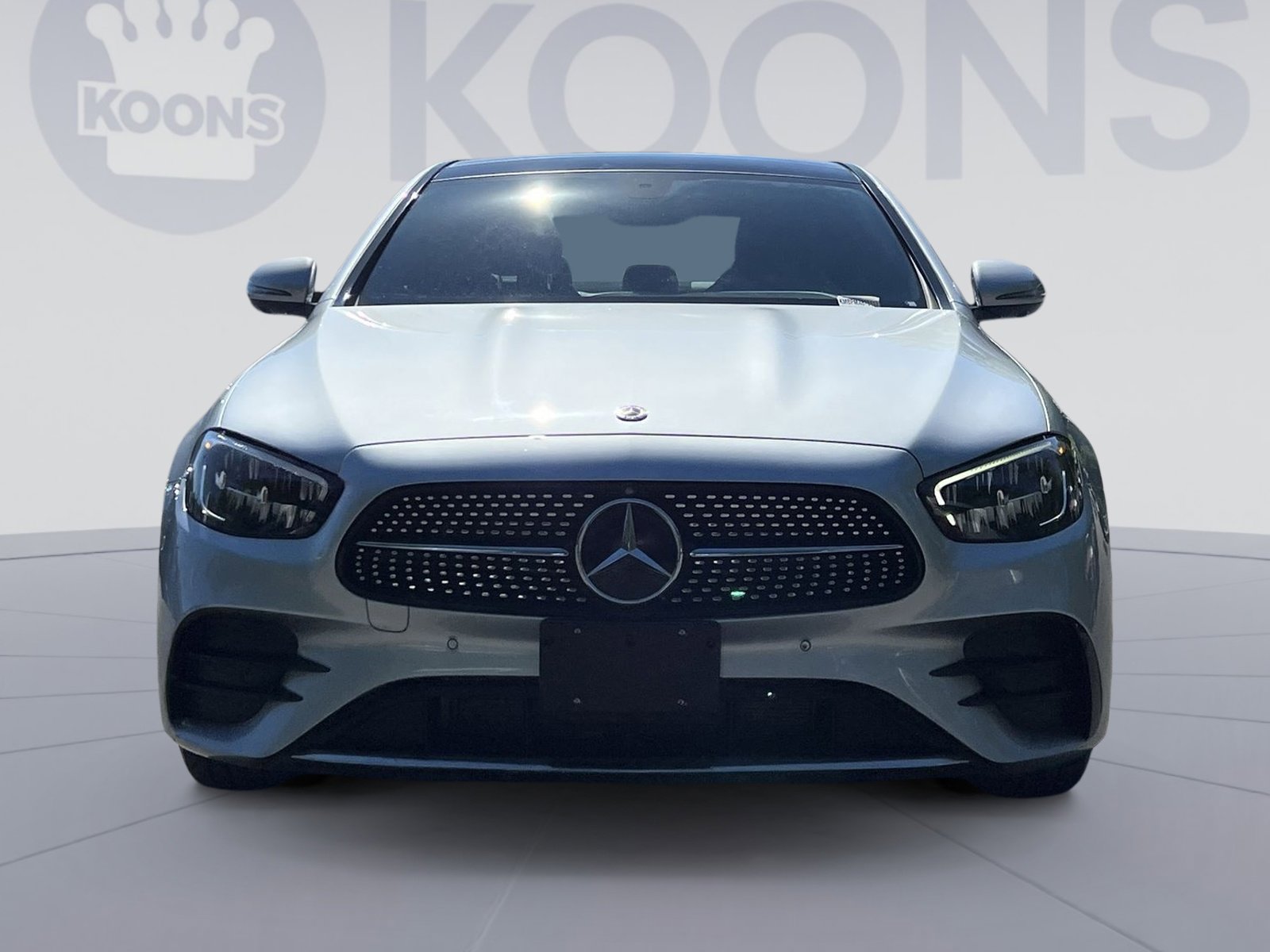 Used 2021 Mercedes-Benz E 350 4MATIC Sedan w/ Premium Package image 4