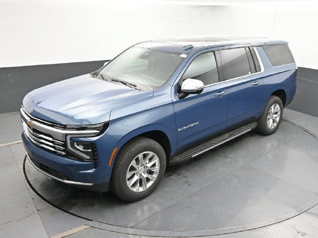 New 2026 Chevrolet Suburban Premier w/ Sun And Tow Package AWD/4WD image 42
