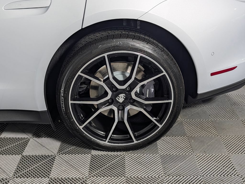 New 2026 Porsche Taycan AWD/4WD image 12
