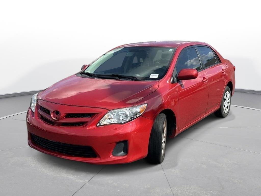 Used 2011 Toyota Corolla LE image 2