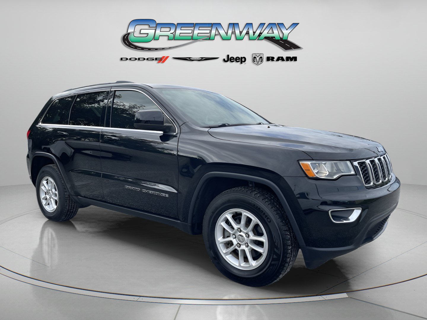 Used 2018 Jeep Grand Cherokee Laredo