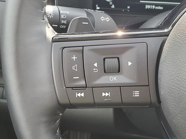 Certified 2025 Nissan Pathfinder Platinum w/ Cargo Package image 20