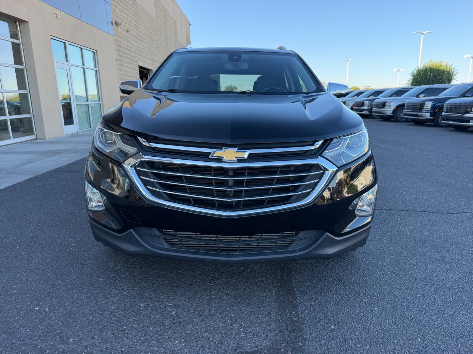Used 2018 Chevrolet Equinox Premier FWD image 21
