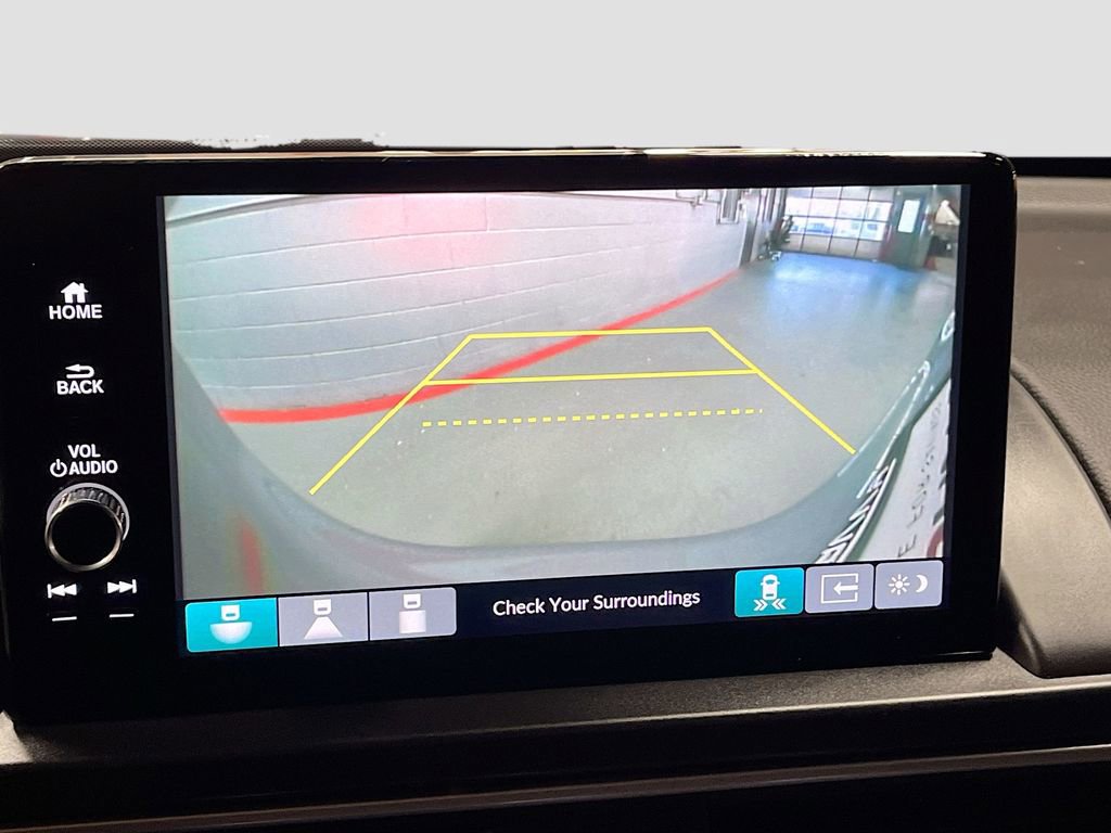 Used 2025 Honda Pilot Touring image 14