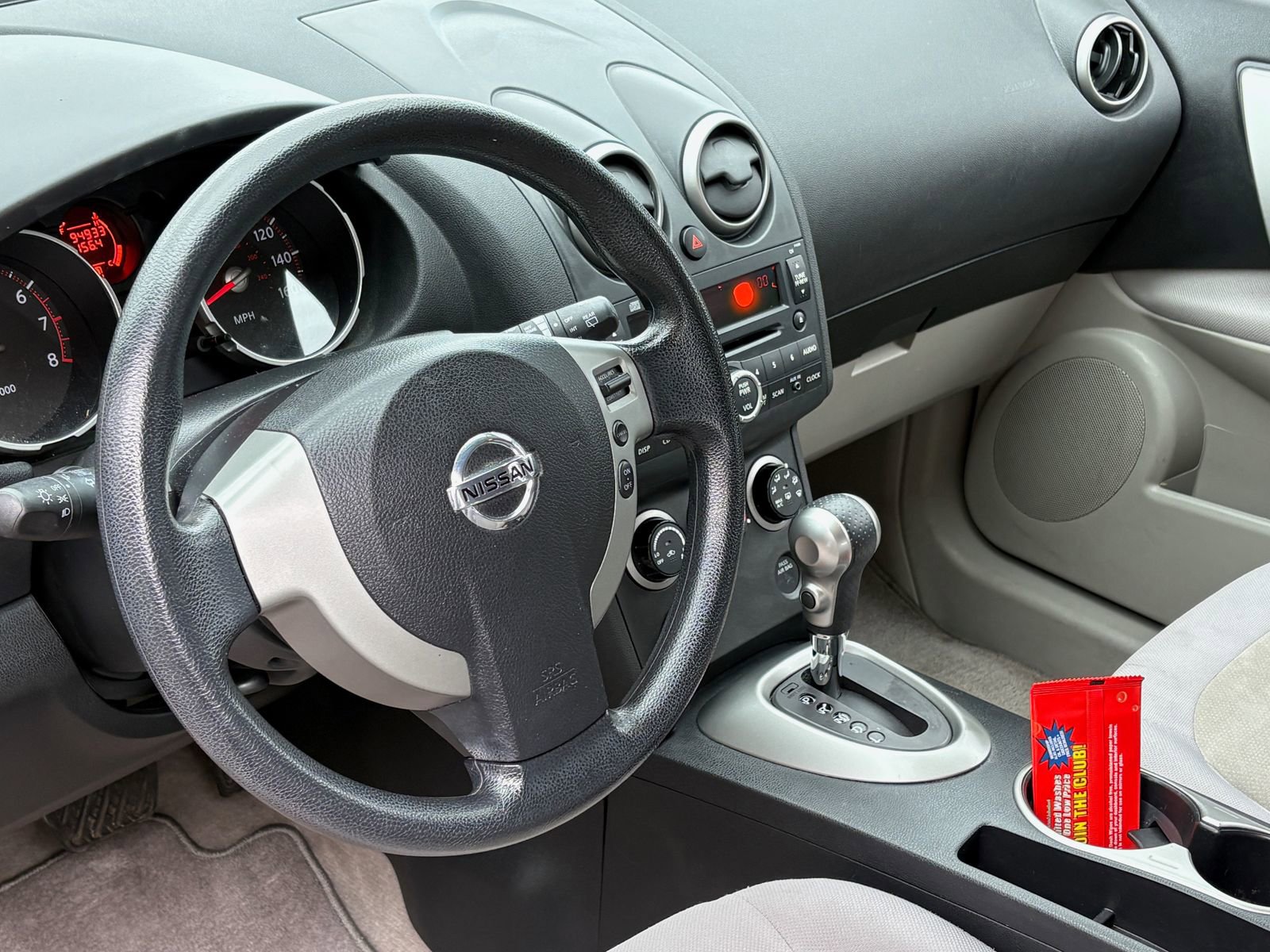 Used 2009 Nissan Rogue S image 12