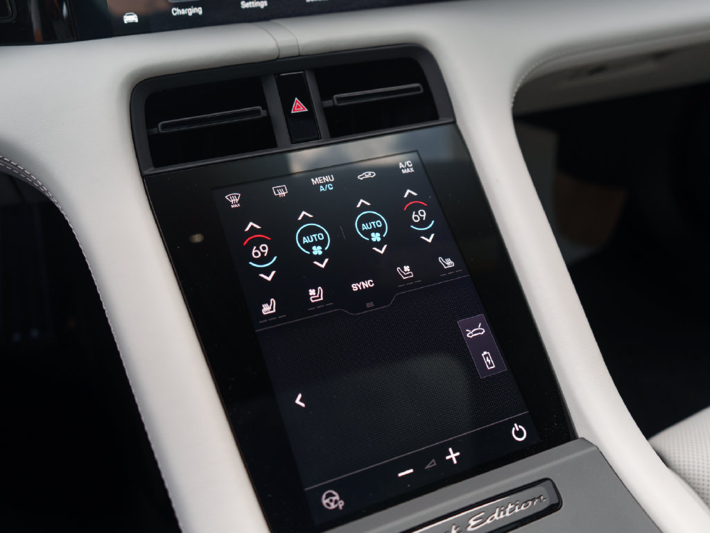 New 2026 Porsche Taycan AWD/4WD image 29