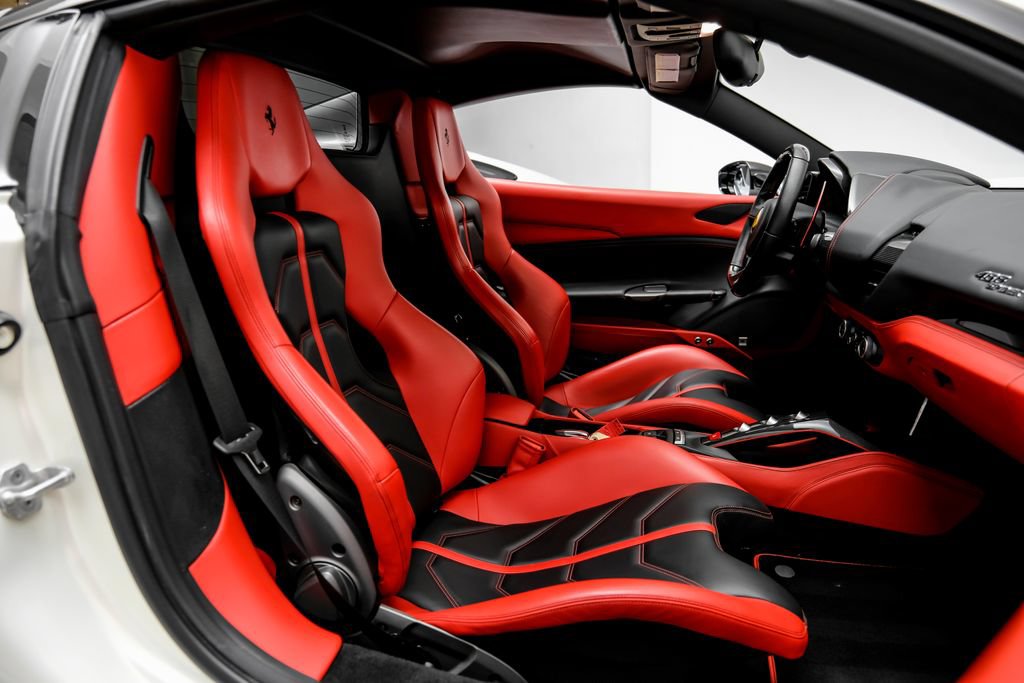 Used 2018 Ferrari 488 Spider RWD image 44