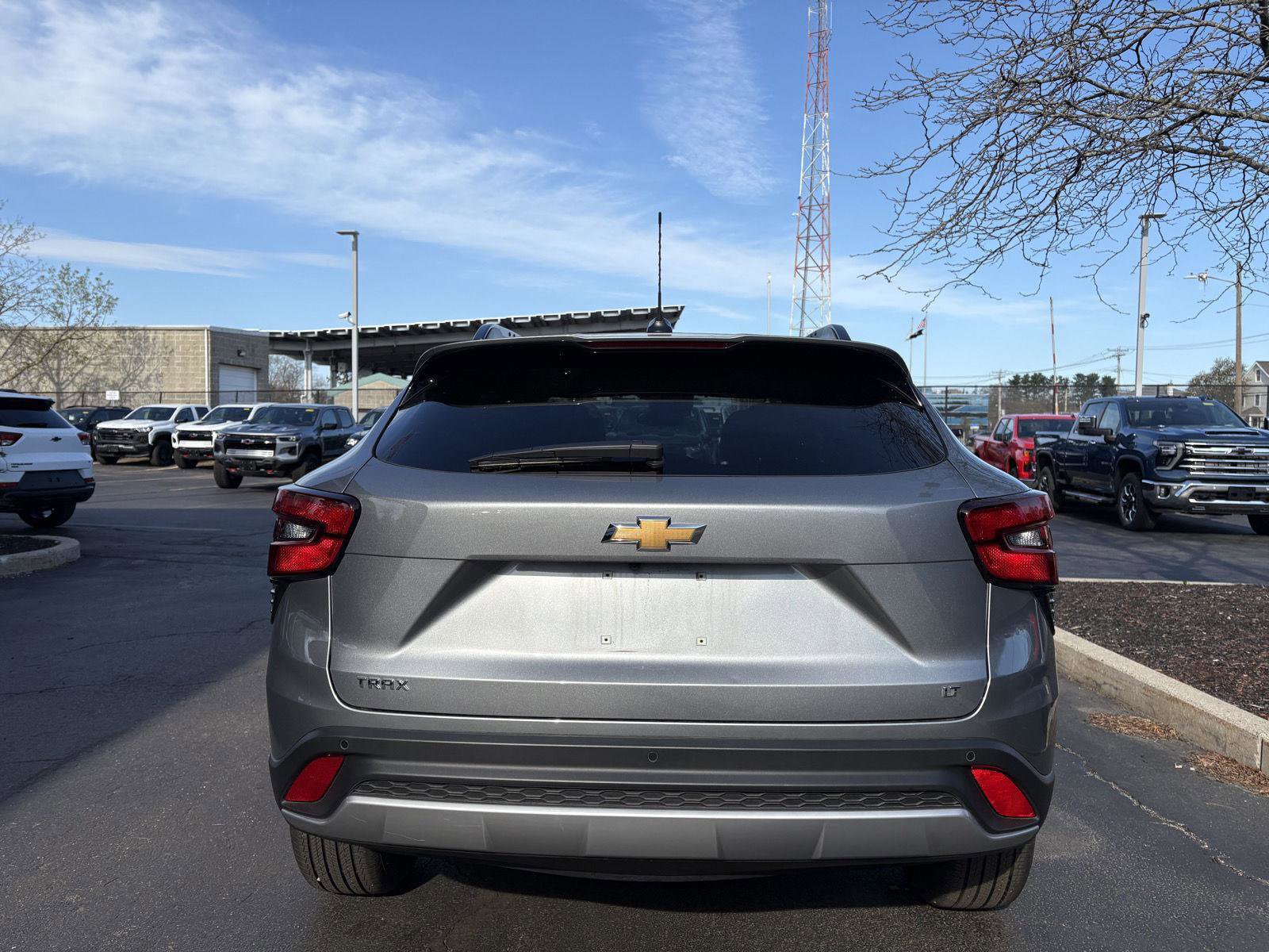 Used 2026 Chevrolet Trax LT w/ Driver Confidence Package FWD image 6