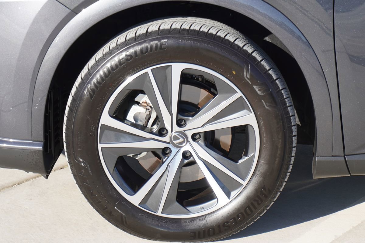 Used 2025 Lexus RX 350 Premium FWD image 4