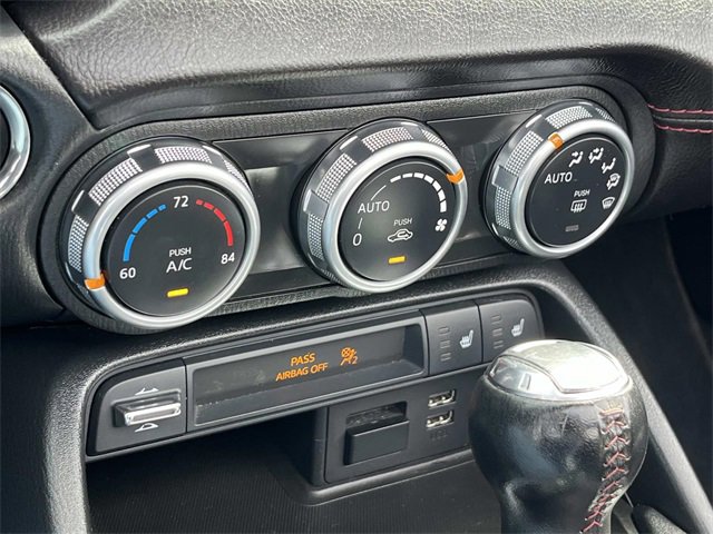 Used 2018 MAZDA MX-5 Miata RF Grand Touring image 23