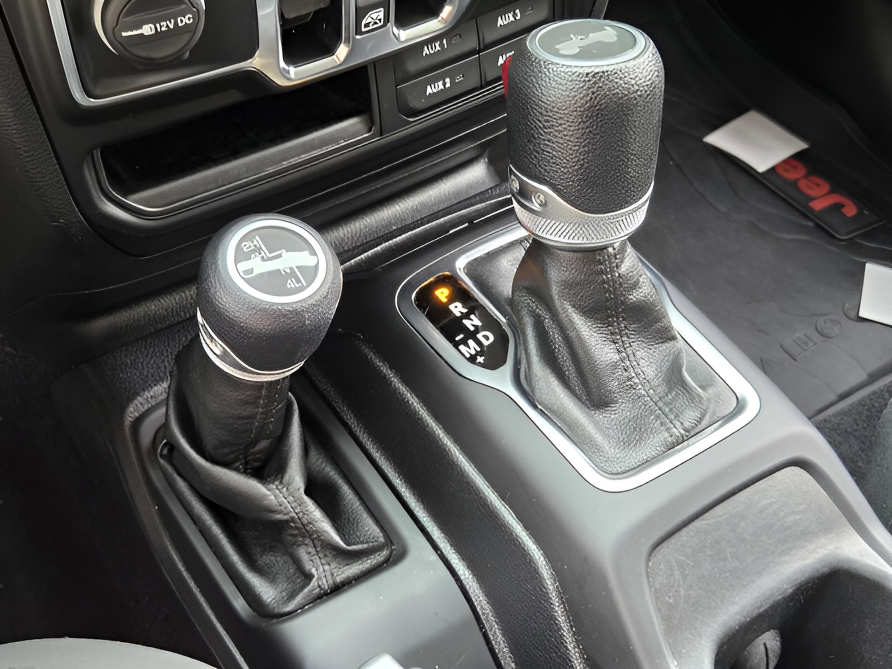 Used 2020 Jeep Wrangler Unlimited Sport image 16