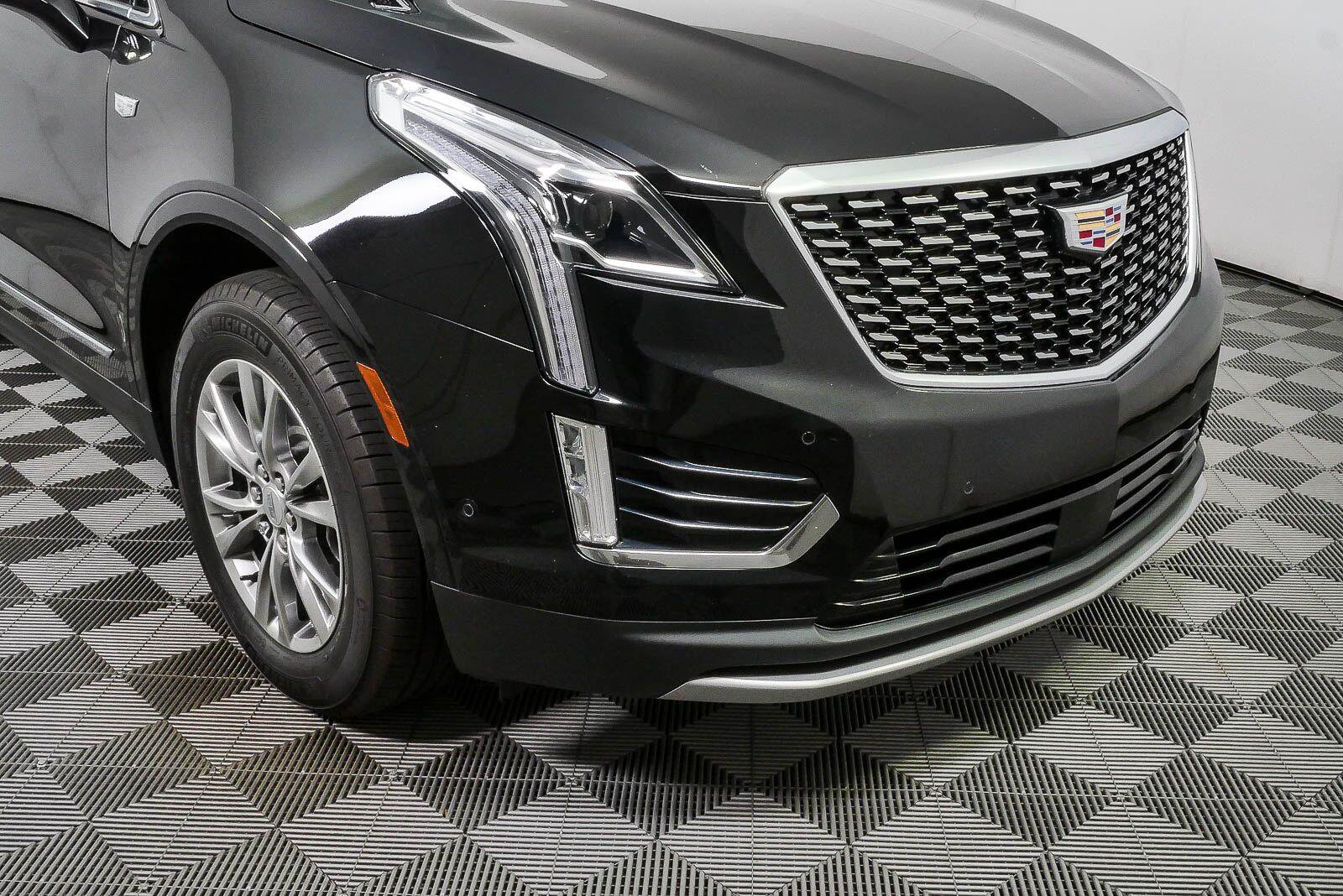 Certified 2023 Cadillac XT5 Premium Luxury w/ Technology Package FWD image 38