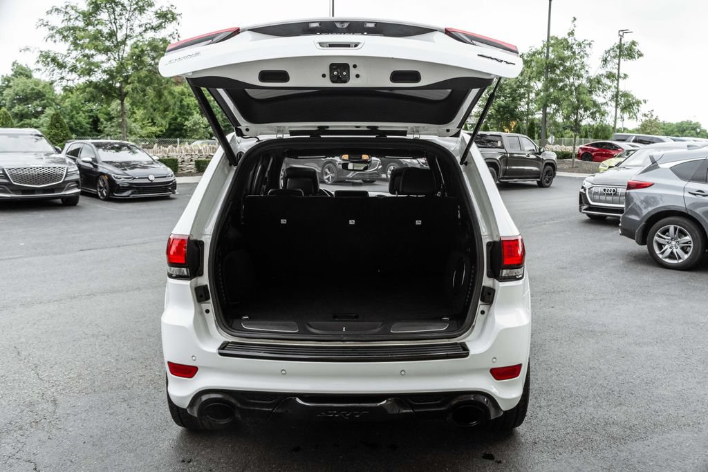 Used 2020 Jeep Grand Cherokee SRT w/ Trailer Tow Group IV AWD/4WD image 33