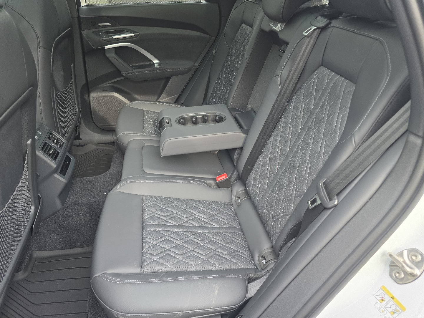 New 2026 Audi SQ5 Premium Plus image 36