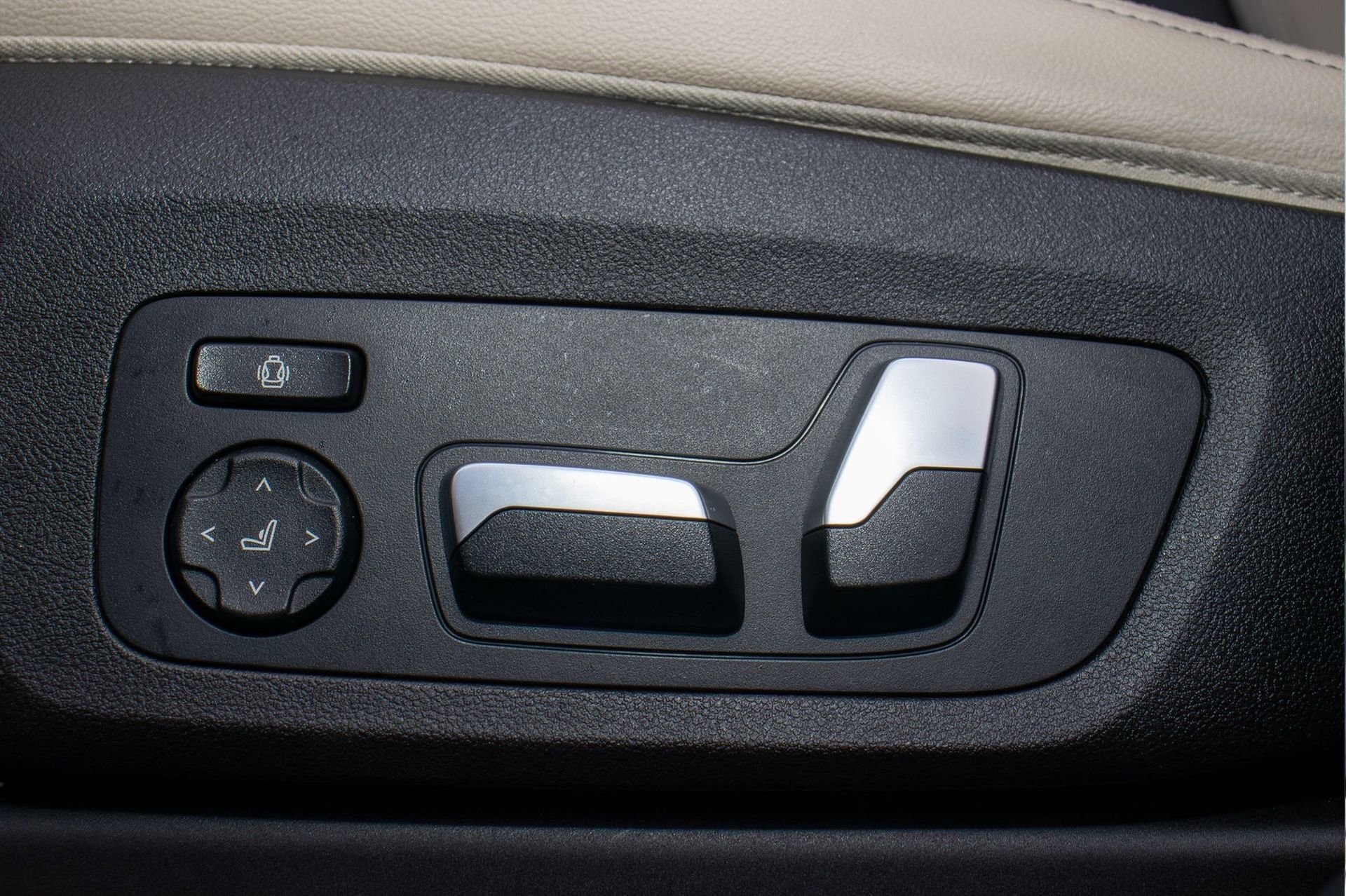 Used 2019 BMW X3 M40i w/ Premium Package image 20