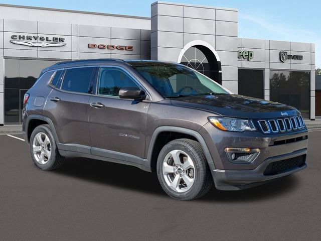 Used 2018 Jeep Compass Latitude w/ Popular Equipment Group video 2