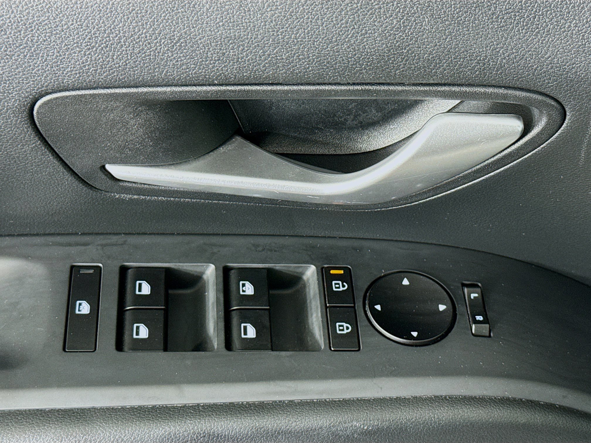 Used 2026 Hyundai Tucson SE FWD image 22