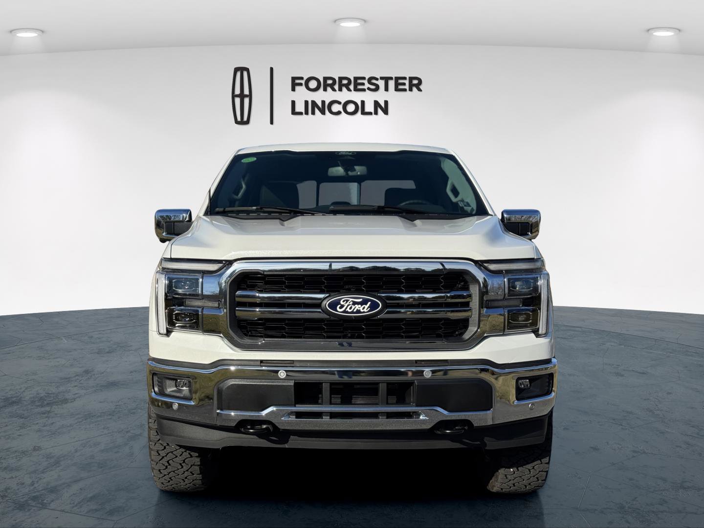 Used 2025 Ford F150 Lariat w/ Equipment Group 501A Mid image 8