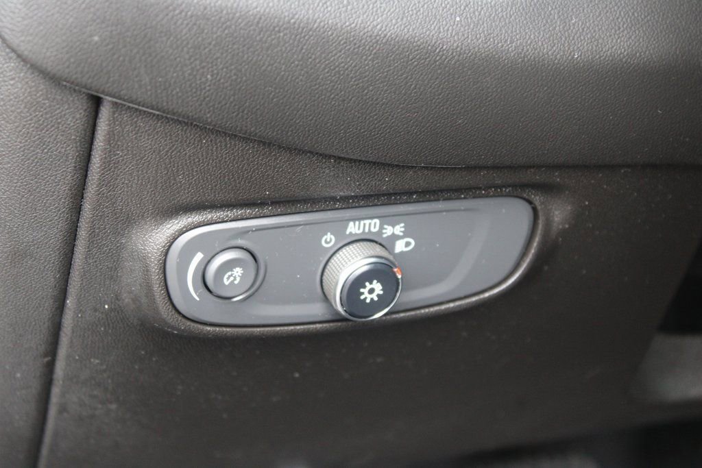 Used 2022 Chevrolet Equinox LT image 10