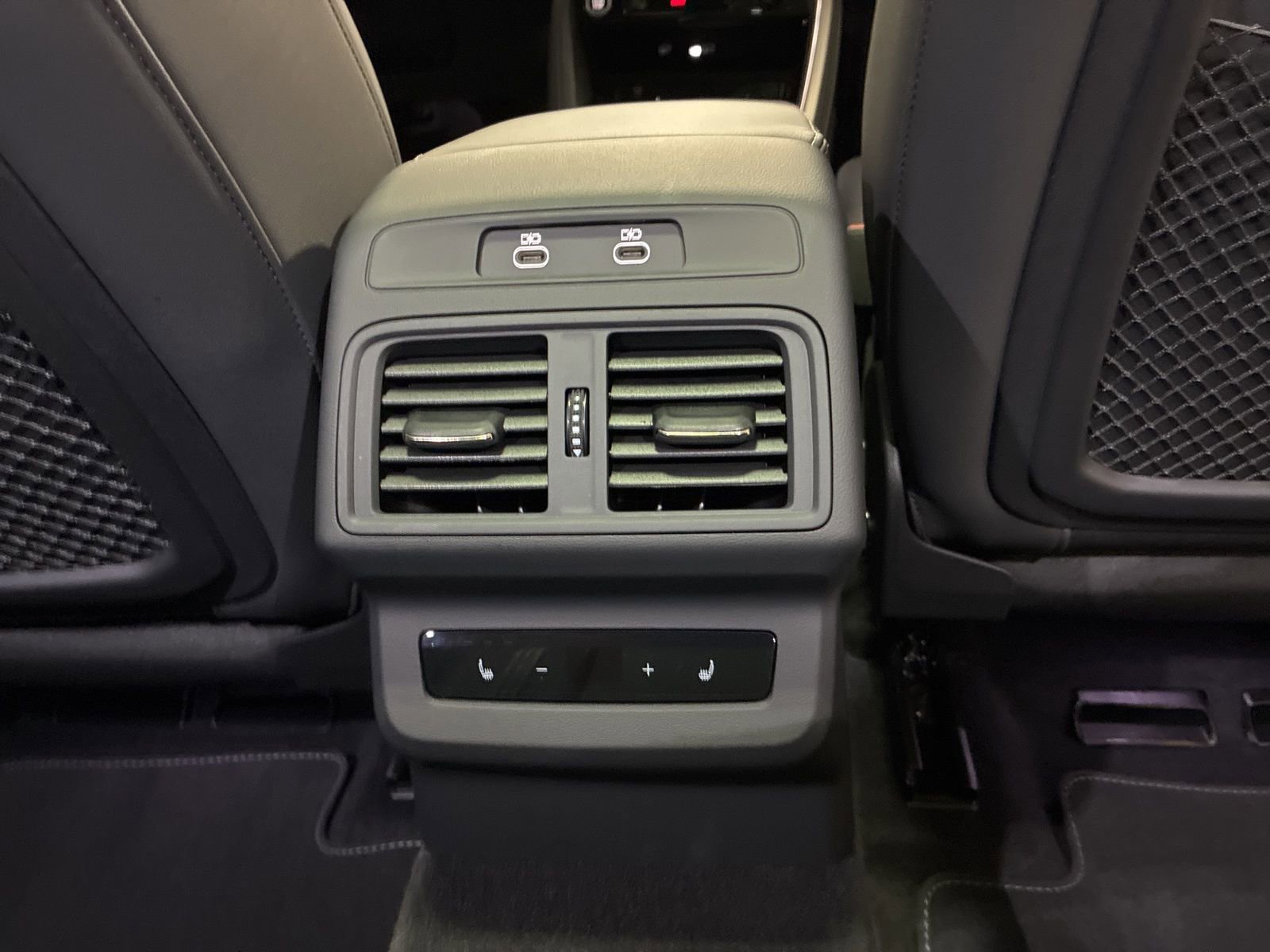 Used 2025 Audi Q5 Prestige image 30