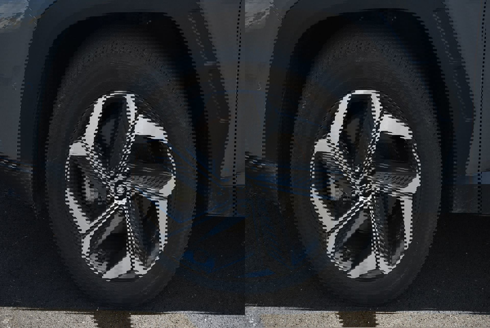 Used 2024 Hyundai Tucson Limited image 11