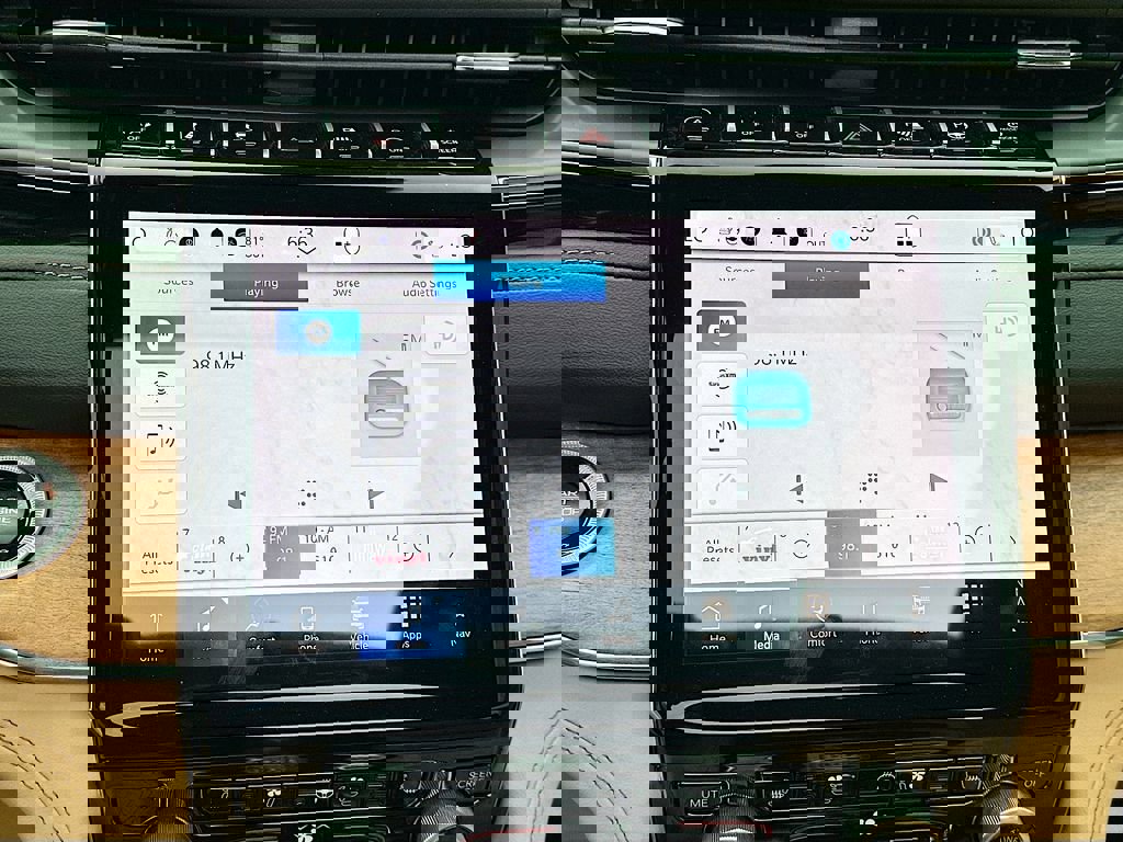 New 2025 Jeep Grand Cherokee Summit image 19