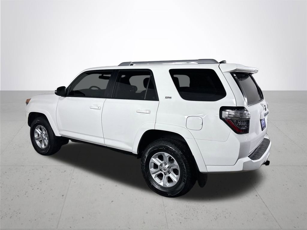 Used 2018 Toyota 4Runner SR5 Premium image 8